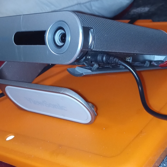 Viewsonic LED projector - Picture 2 of 4